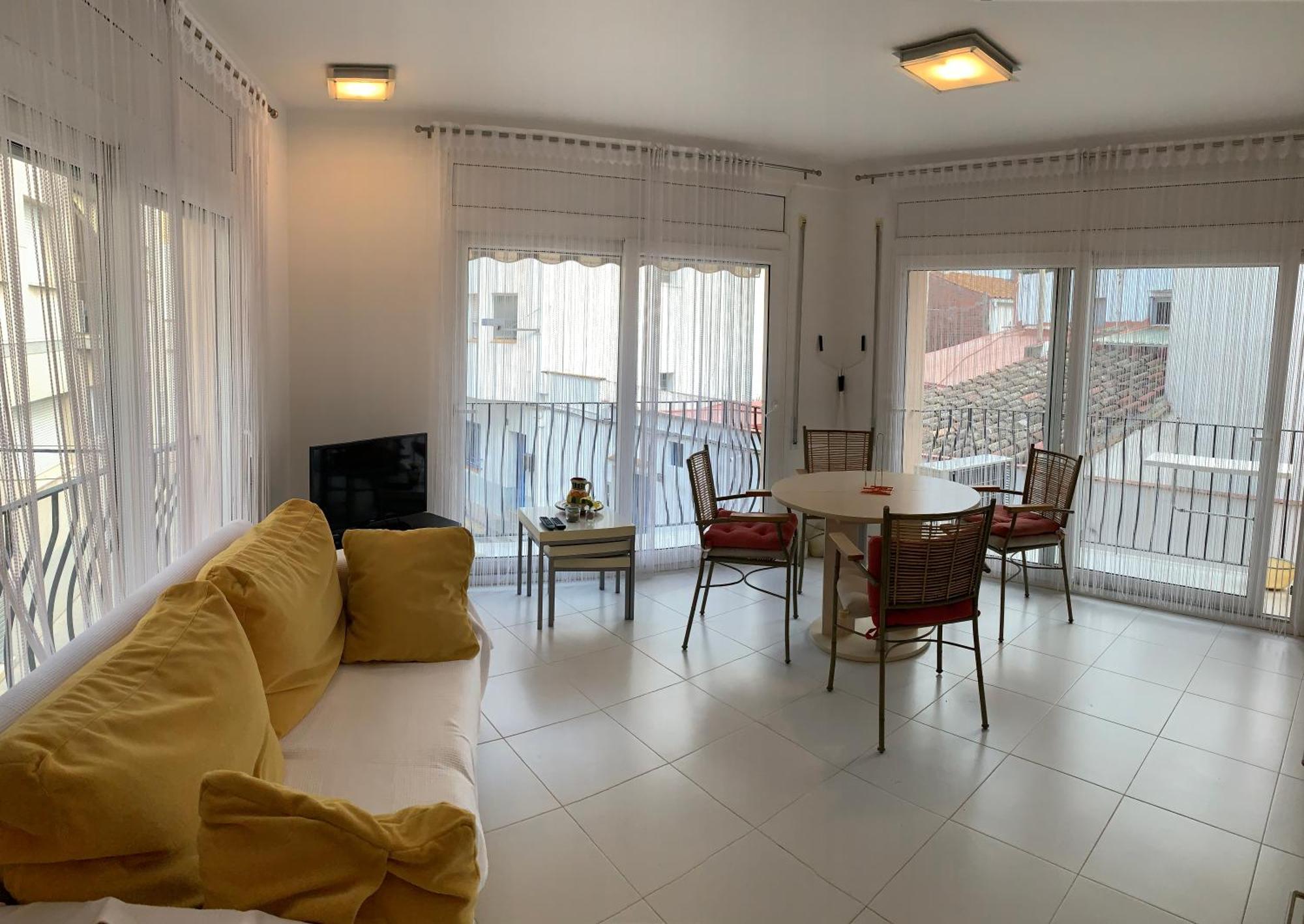 Hostal Rom Familiar Roses Room photo